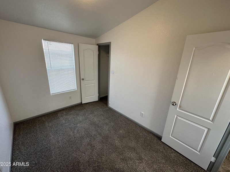 IMG_4998 BD Room 2-1