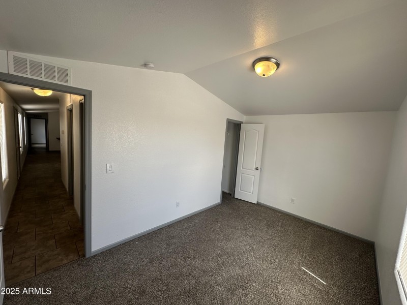 IMG_5003 BD Room 3-2nd view