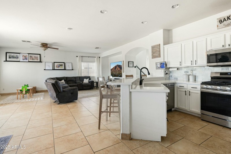 1st floor - Open Floor plan