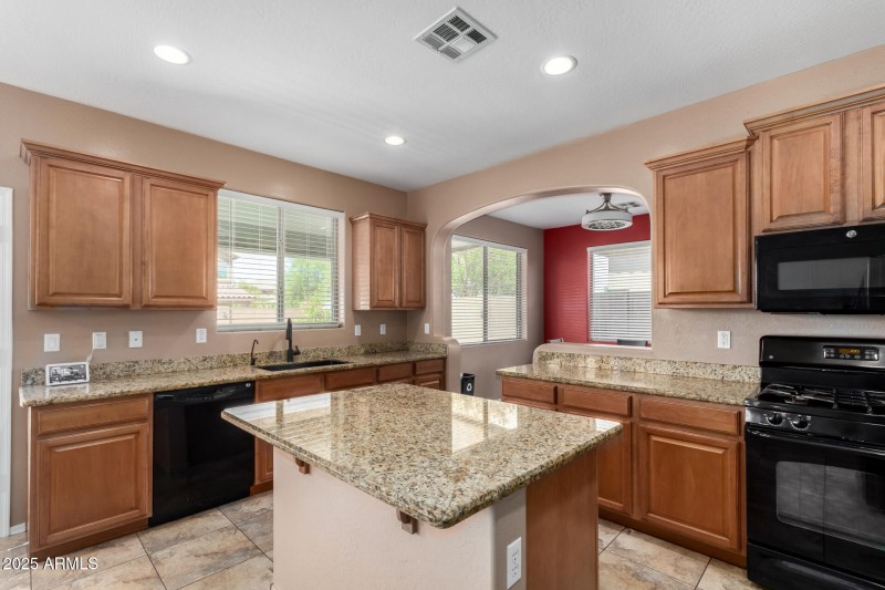 36114 W VERA CRUZ DR