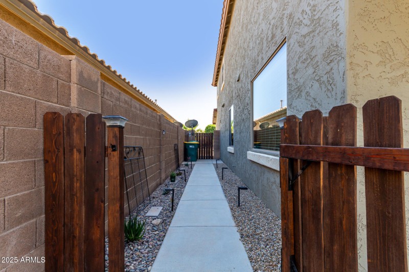 36114 W VERA CRUZ DR