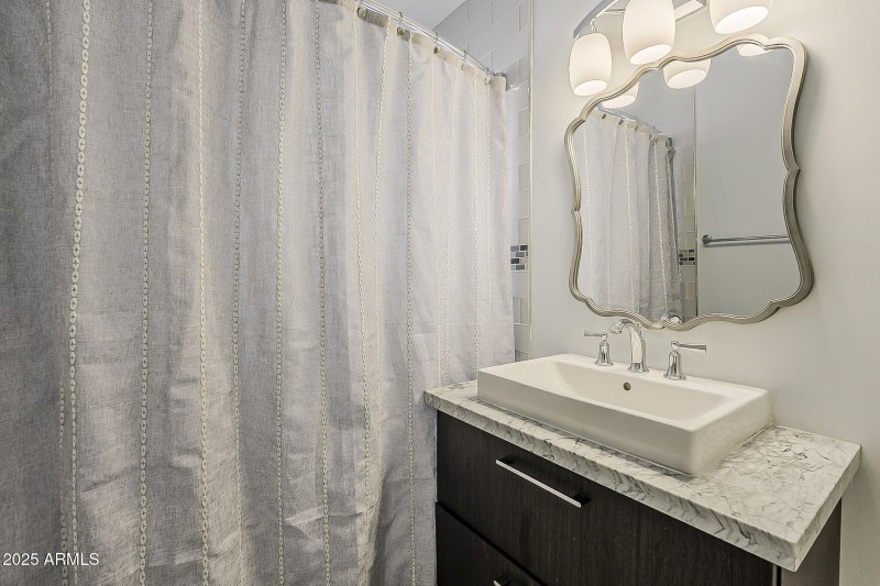 64-web-or-mls-Windsor-45