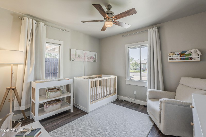 60-web-or-mls-Windsor-41