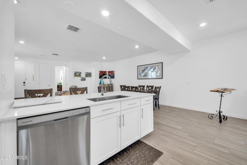 16593 W Alameda Rd-11