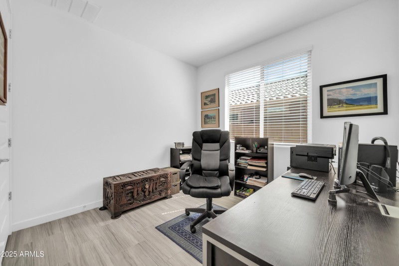 16593 W Alameda Rd-24