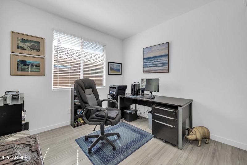 16593 W Alameda Rd-25