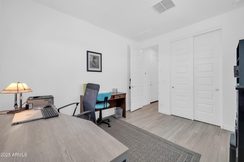 16593 W Alameda Rd-29