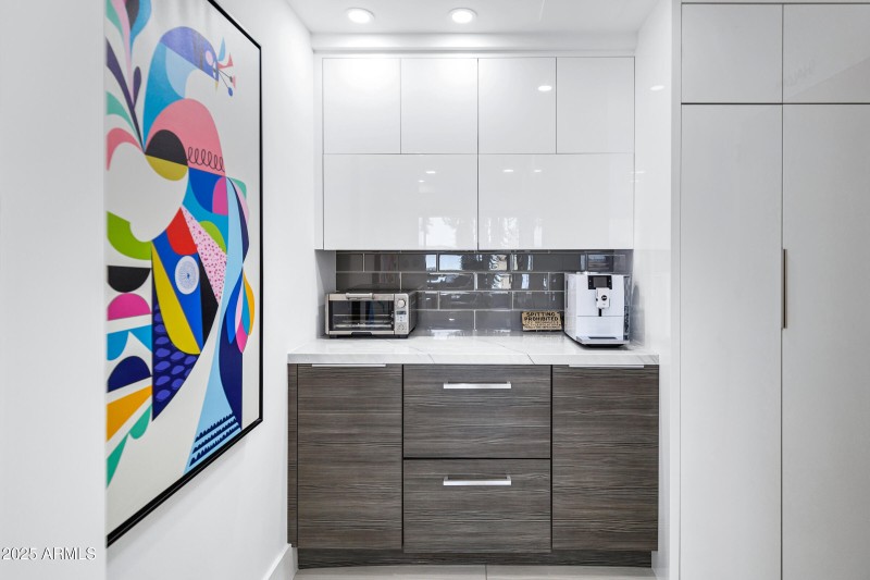 Extra Fridge, Freezer & Cabinet Storage