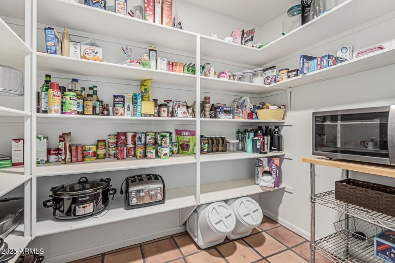 Spacious Walk-in Pantry