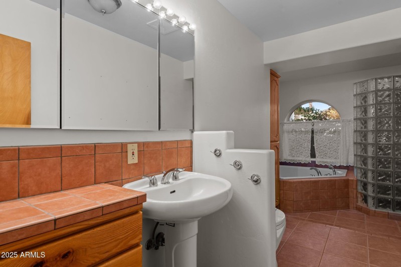 21-web-or-mls-DSC01681