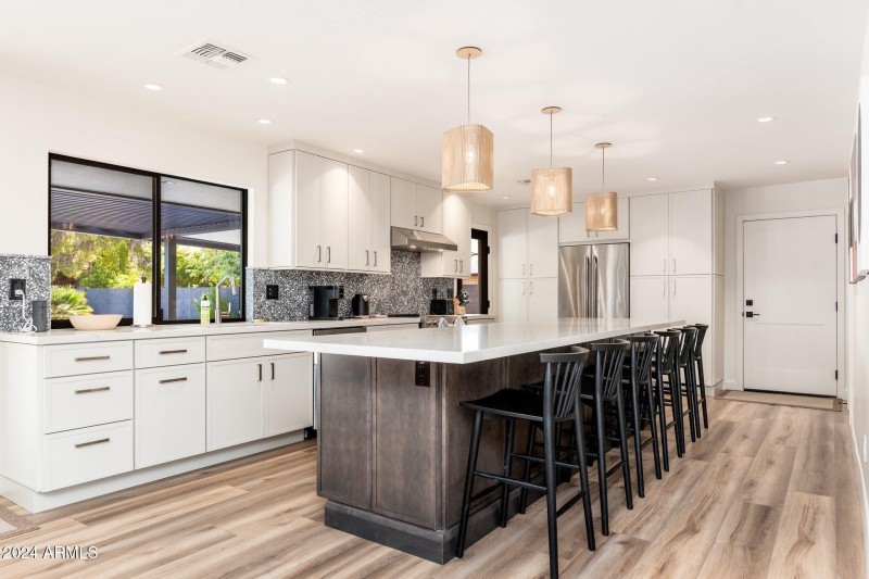 6025 E Charter Oak Rd - 19