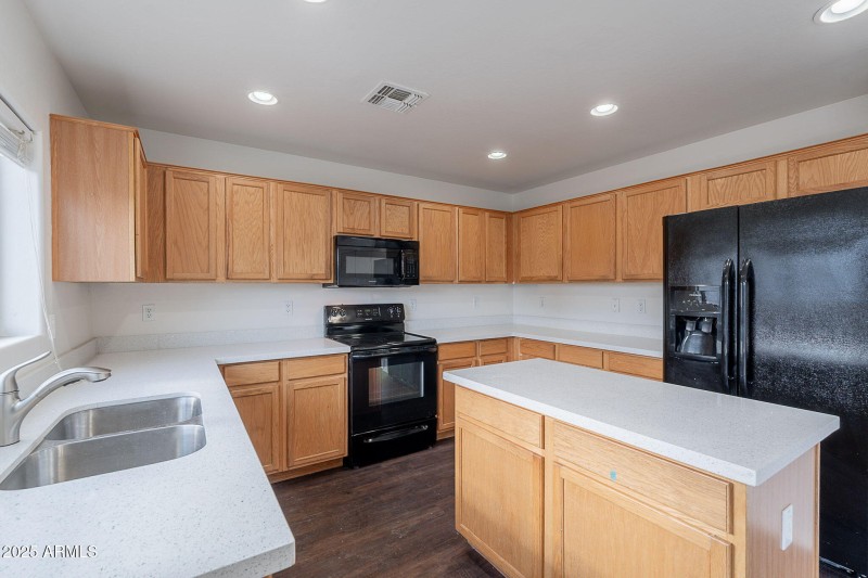 9-web-or-mls-Bramwell-9