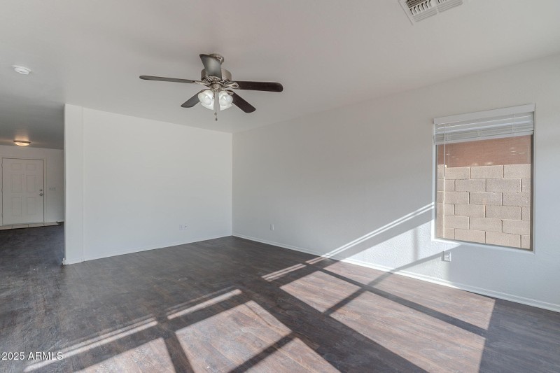 20-web-or-mls-Bramwell-20