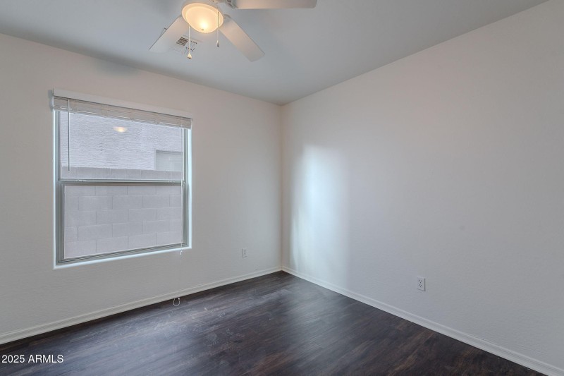 21-web-or-mls-Bramwell-21