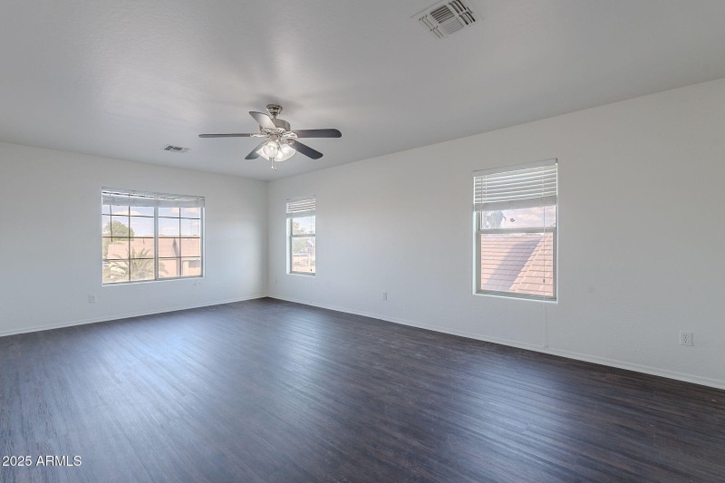 30-web-or-mls-Bramwell-30