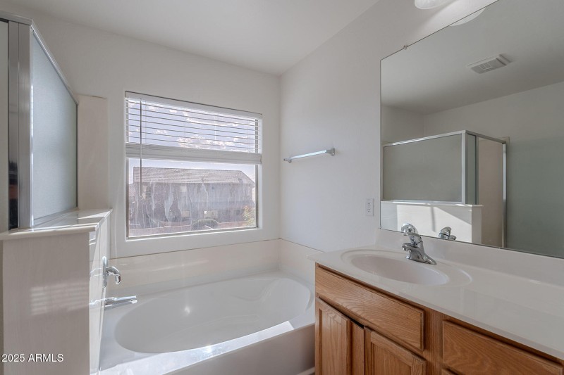 41-web-or-mls-Bramwell-41