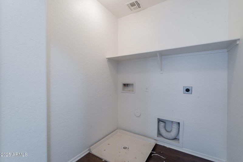 44-web-or-mls-Bramwell-44