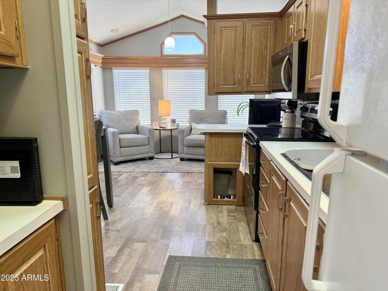 7750 E. Broadway Rd.#774