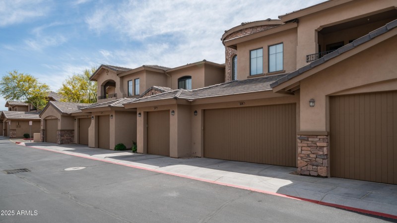 15550 S 5th Ave Unit 108 Exterior Photos