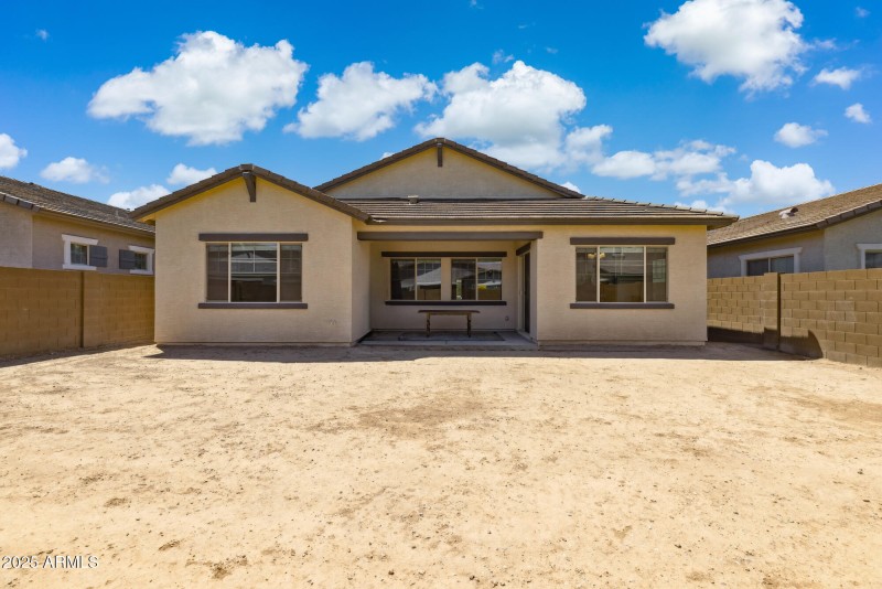 20606 E Avenida Del Valle Ct