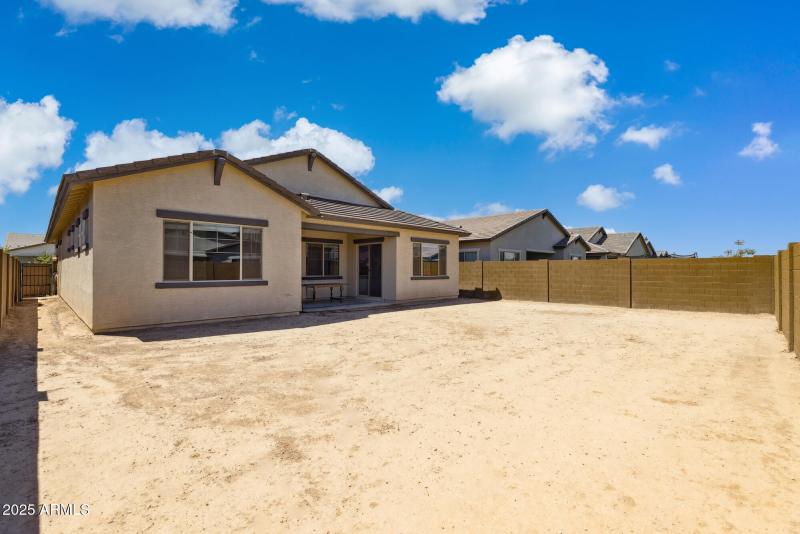 20606 E Avenida Del Valle Ct