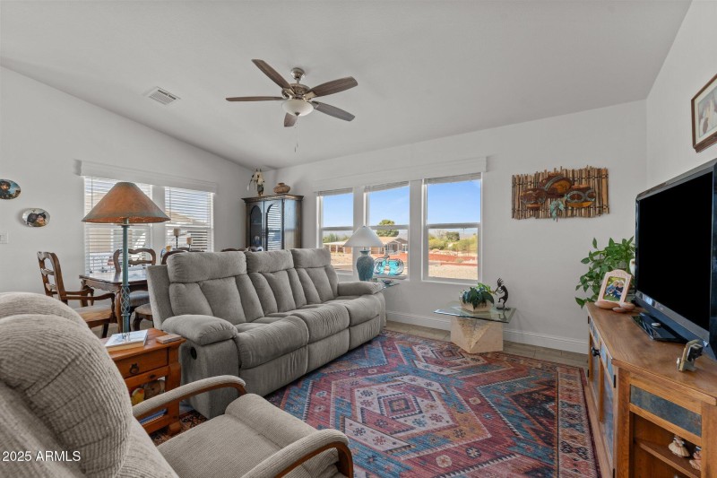 17-web-or-mls-DSC02946