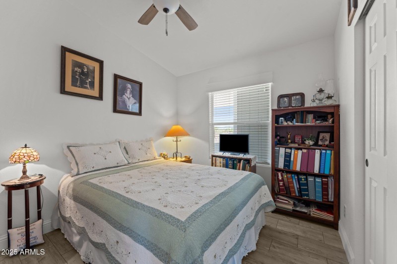 19-web-or-mls-DSC02956