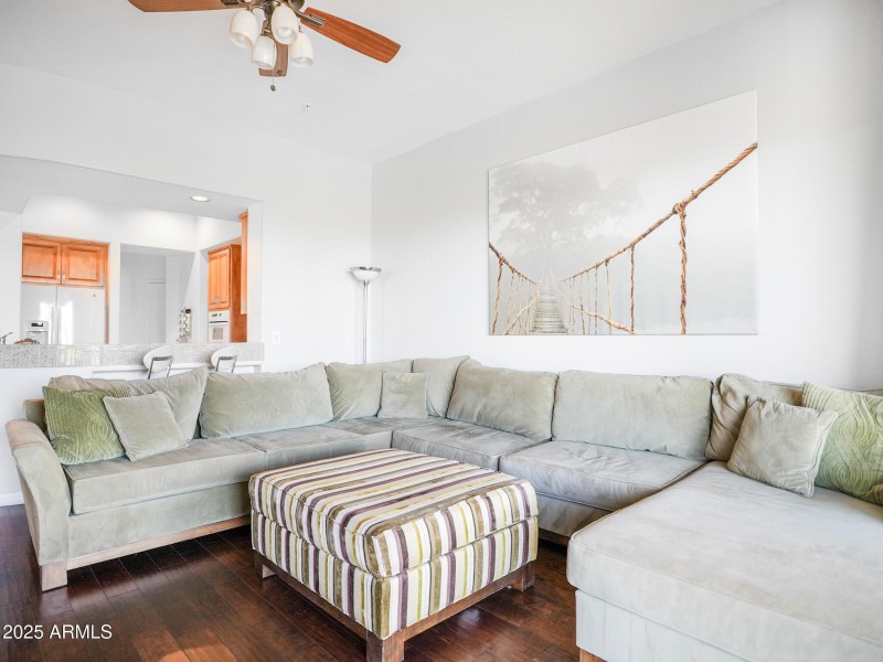 Living Room 01