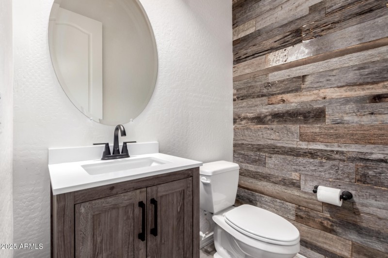 Powder room w/accent wall