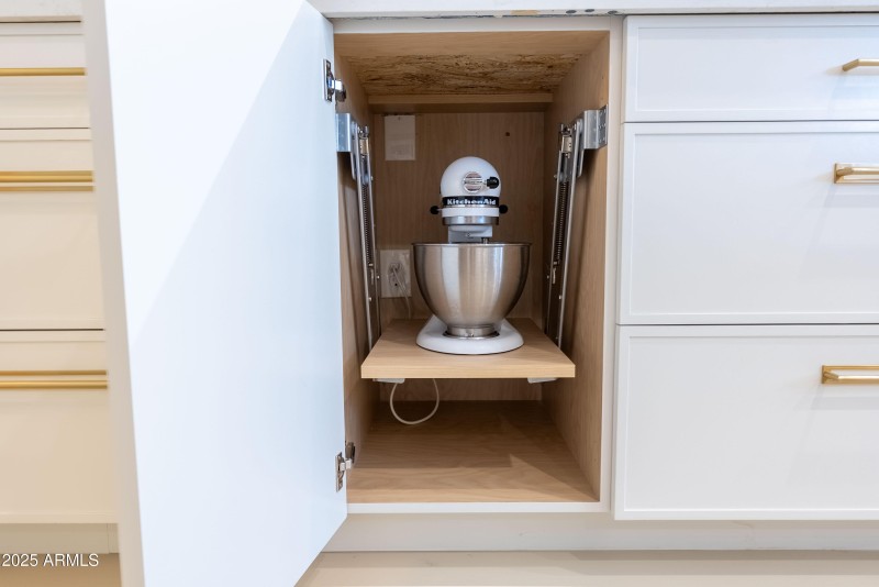 Kitchen Aid Storage built in