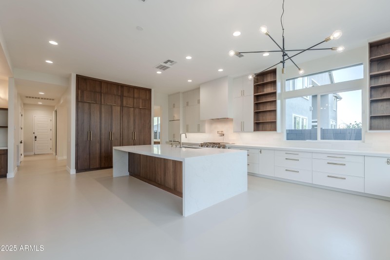 Dining nook and Gourmet Kitchen