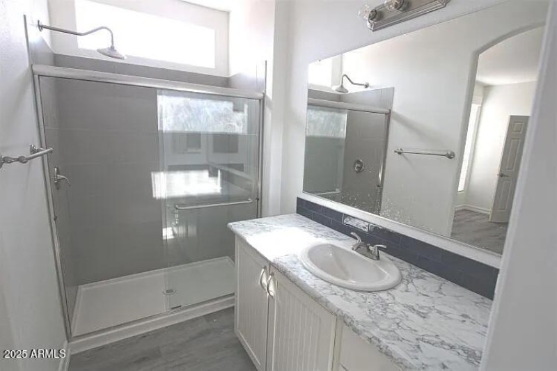 917 Master Bath Full