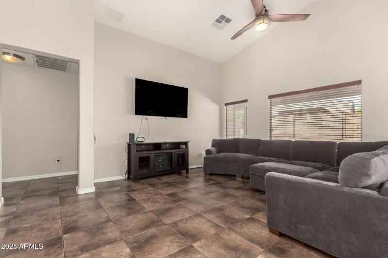 10 - Maldonado 25212