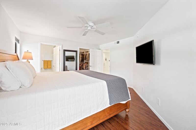 23-16631EELB212-ocupix