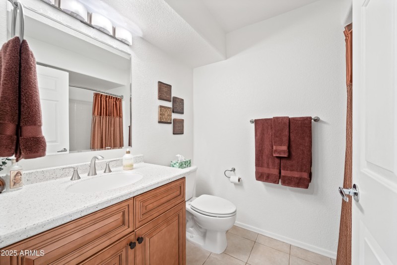 31-16631EELB212-ocupix