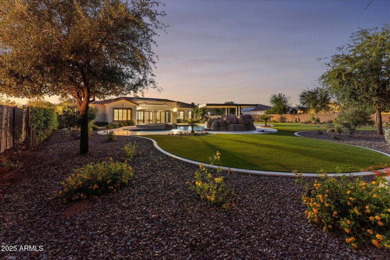 Twilight Rear Exterior