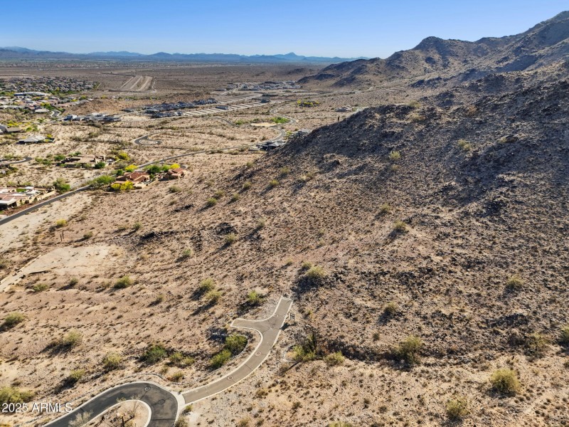 9-web-or-mls-3388-n-highlands-dr-38