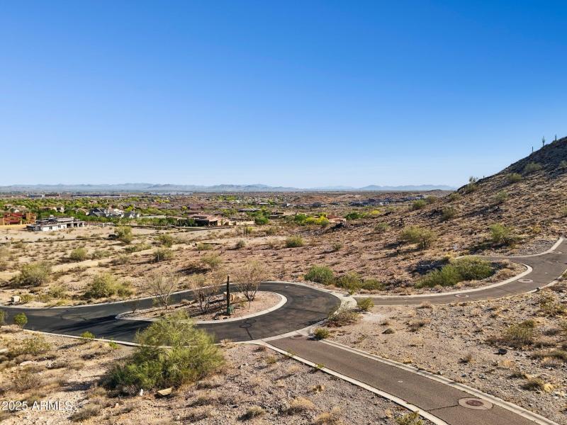 7-web-or-mls-3367-n-highlands-dr-39