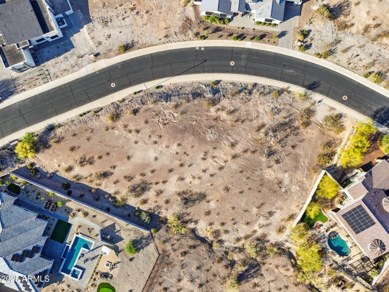 11-web-or-mls-17837-w-estes-way