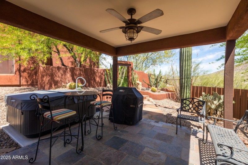 Guest House Private Patio