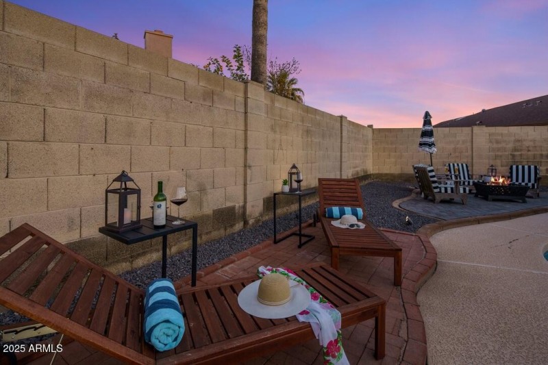 F952DF23-F262-45DF-B94A-F31112C6C810_1_1