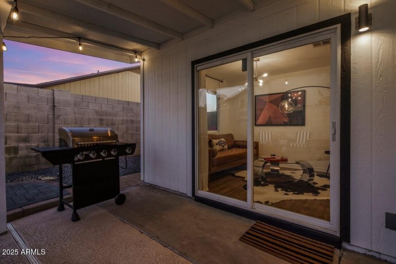 CF46C899-1C85-424E-8858-D9824ED1F27F_1_1