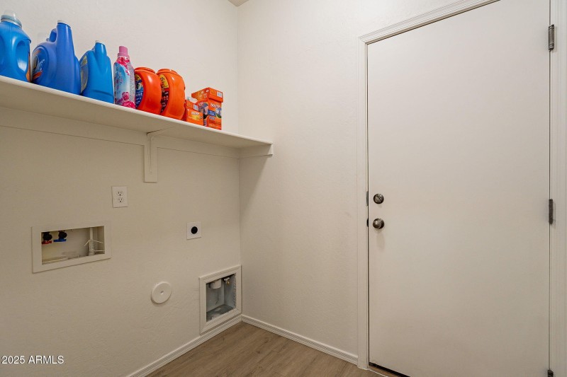 30-web-or-mls-Hubbard-30