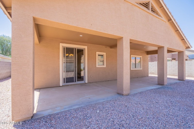 32-web-or-mls-Hubbard-32