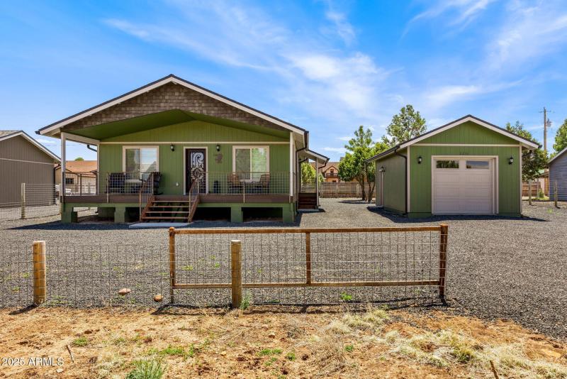 2231SitgreavesDr-Overgaard-AZ-2