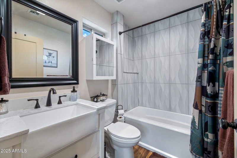 2231SitgreavesDr-Overgaard-AZ-15