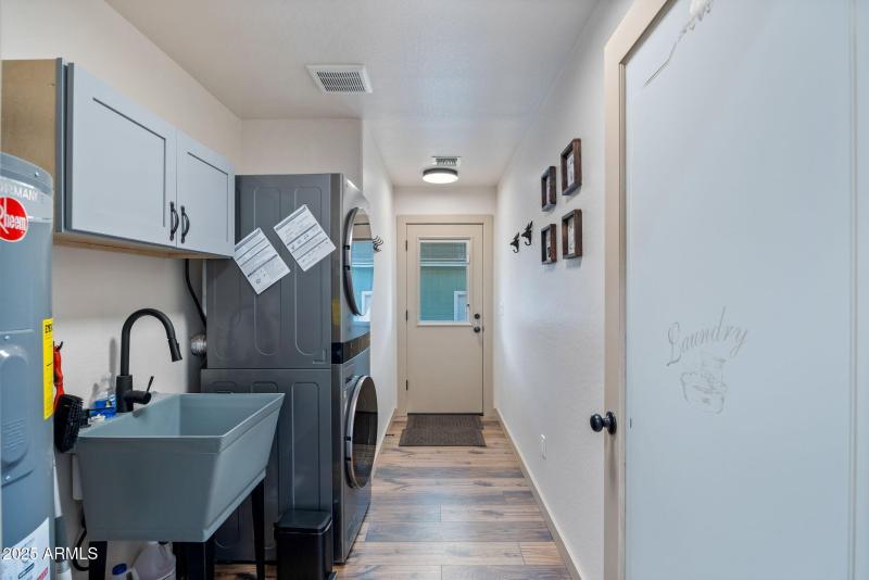 2231SitgreavesDr-Overgaard-AZ-19