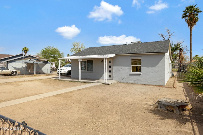 3426 W Maricopa St-2