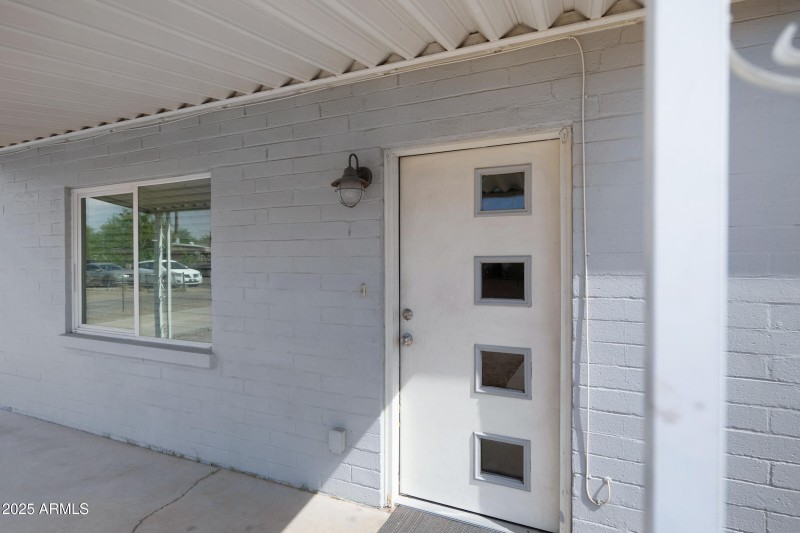 3426 W Maricopa St-5