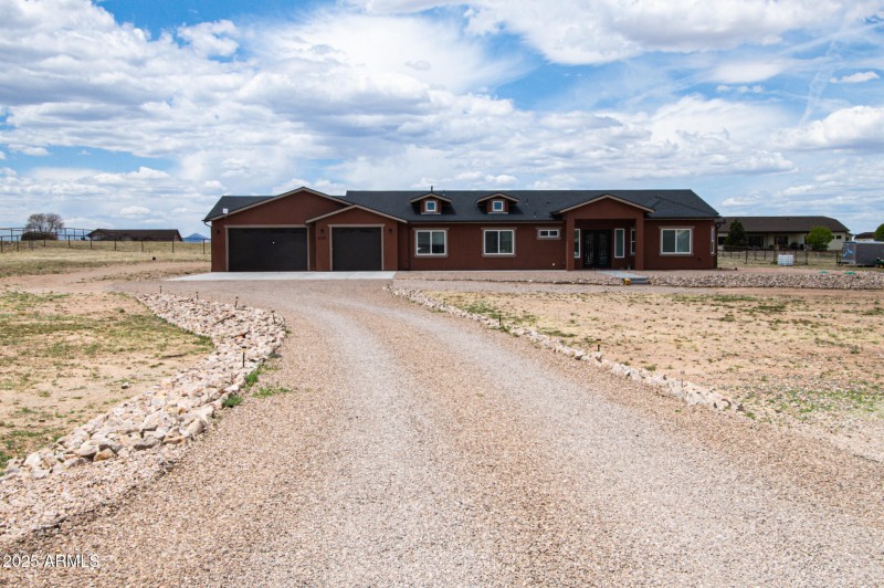 8558 N Grass Valley Ln., Prescott Valley